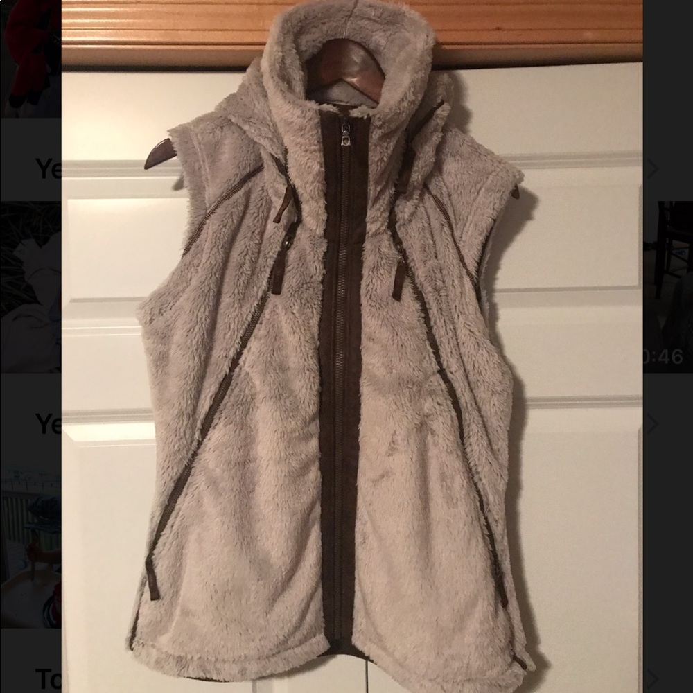 Kuhl Flight Vest